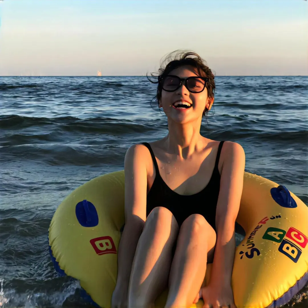 穿进游戏后她们都想辅助我修行