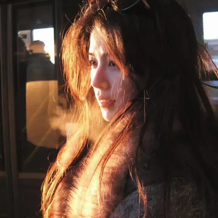 穿成炮灰女配后我靠医术征服司少